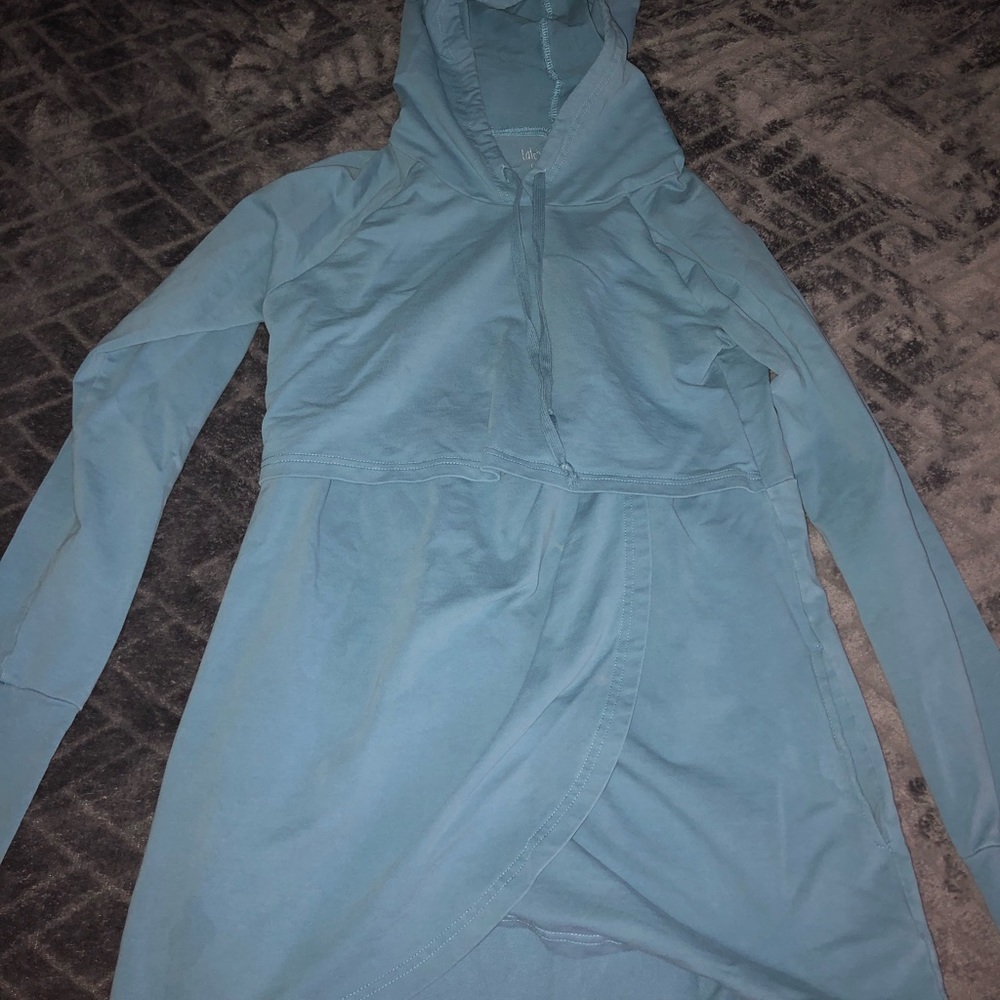 Petal front nursing hoodie
